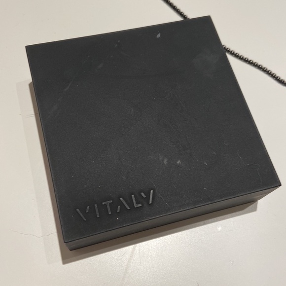 Vitaly Black spear necklace 🌟 - Picture 4 of 6